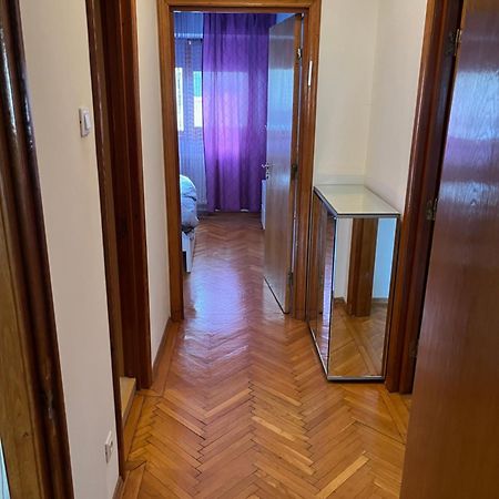 Romana 100 Sqm Deluxe Apartament Boekarest Buitenkant foto